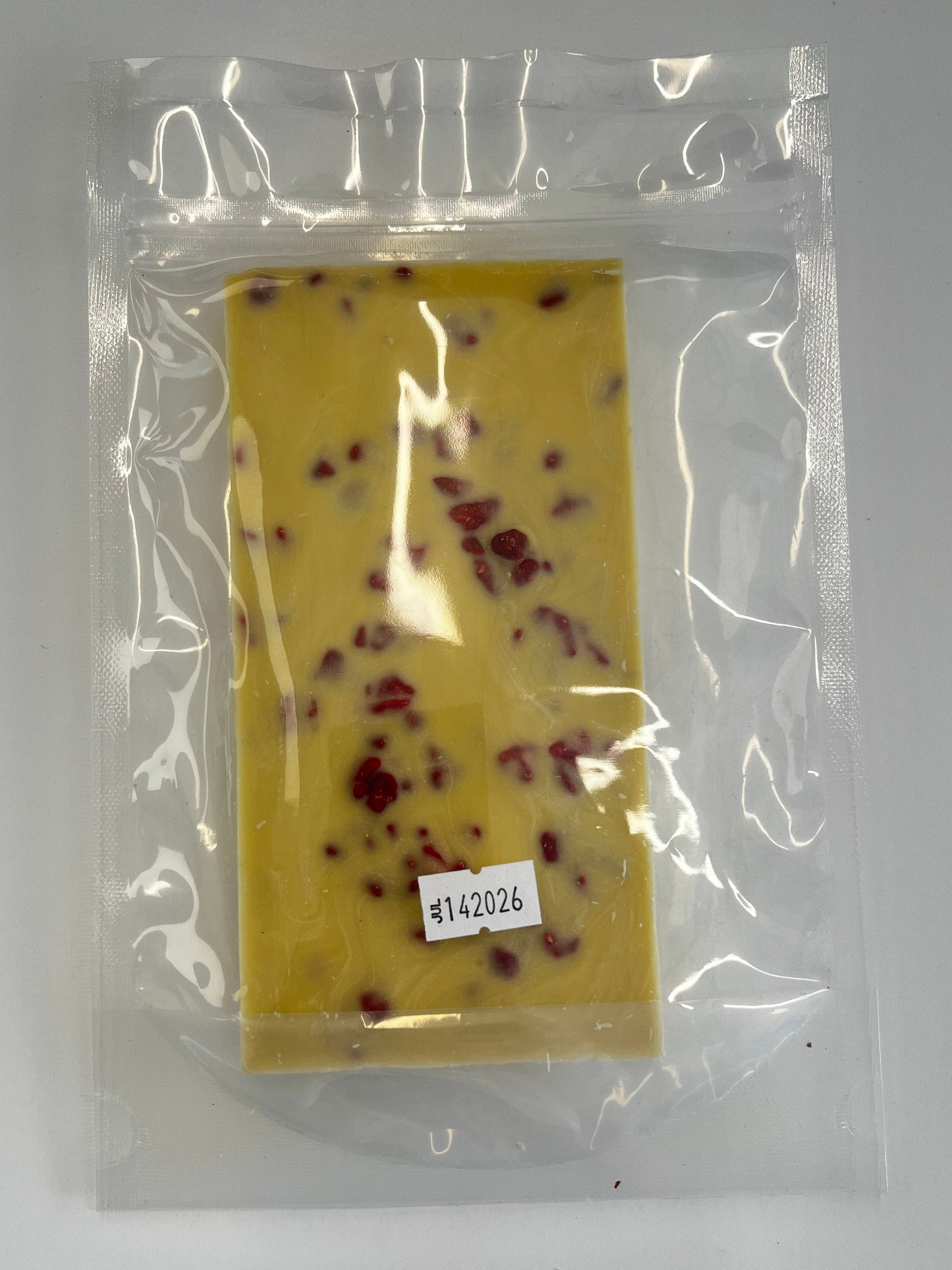 Raspberry Bits White Chocolate Bar